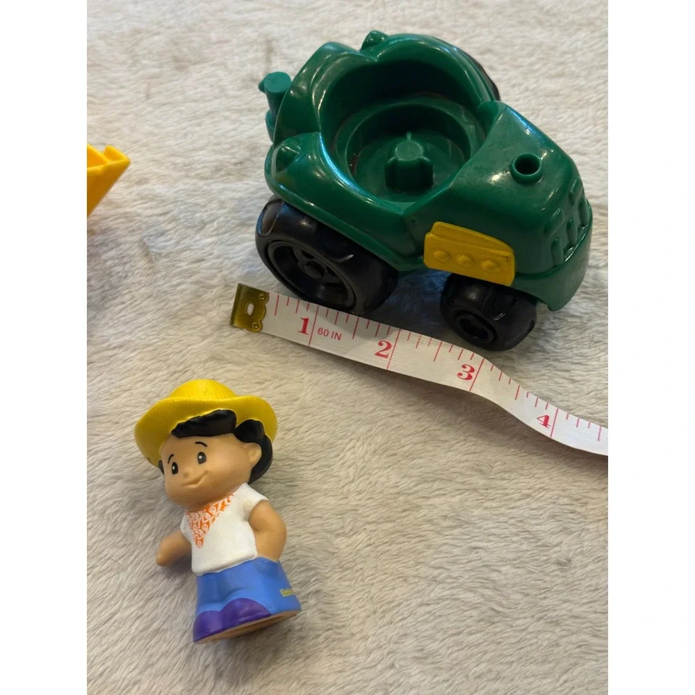 Fisher Price Little People Green Tractor Yellow Trailer Farmer Figure BBF07